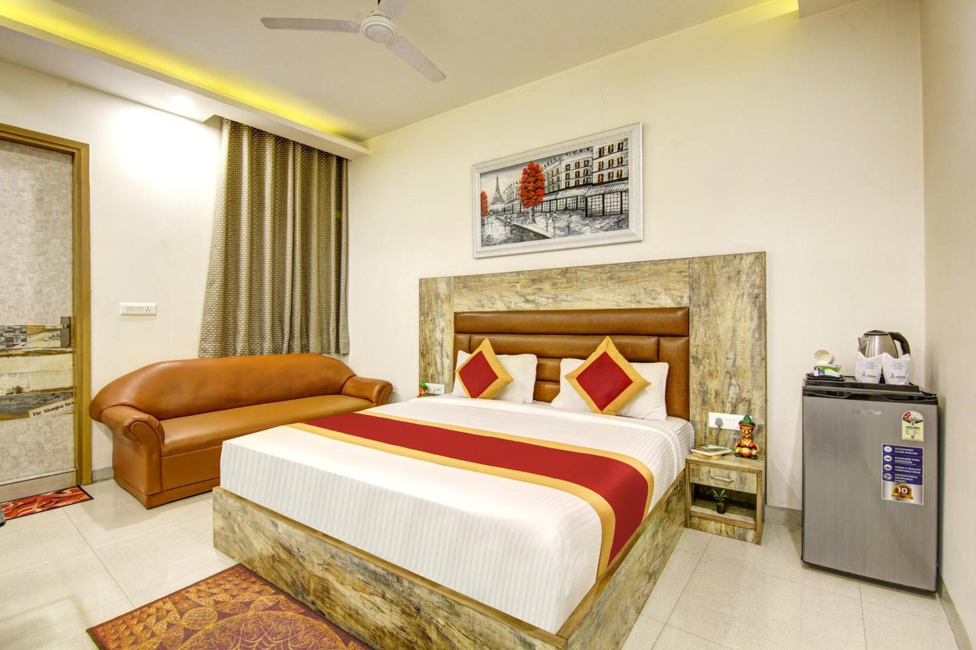 Gracious By Vishesh Hotels & Home Stay New Delhi Extérieur photo